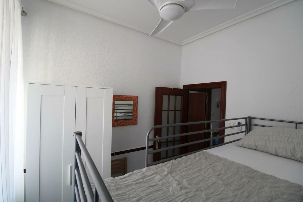 Apartamento Big With Unique Patio Near Santa Barbara Castle Alicante