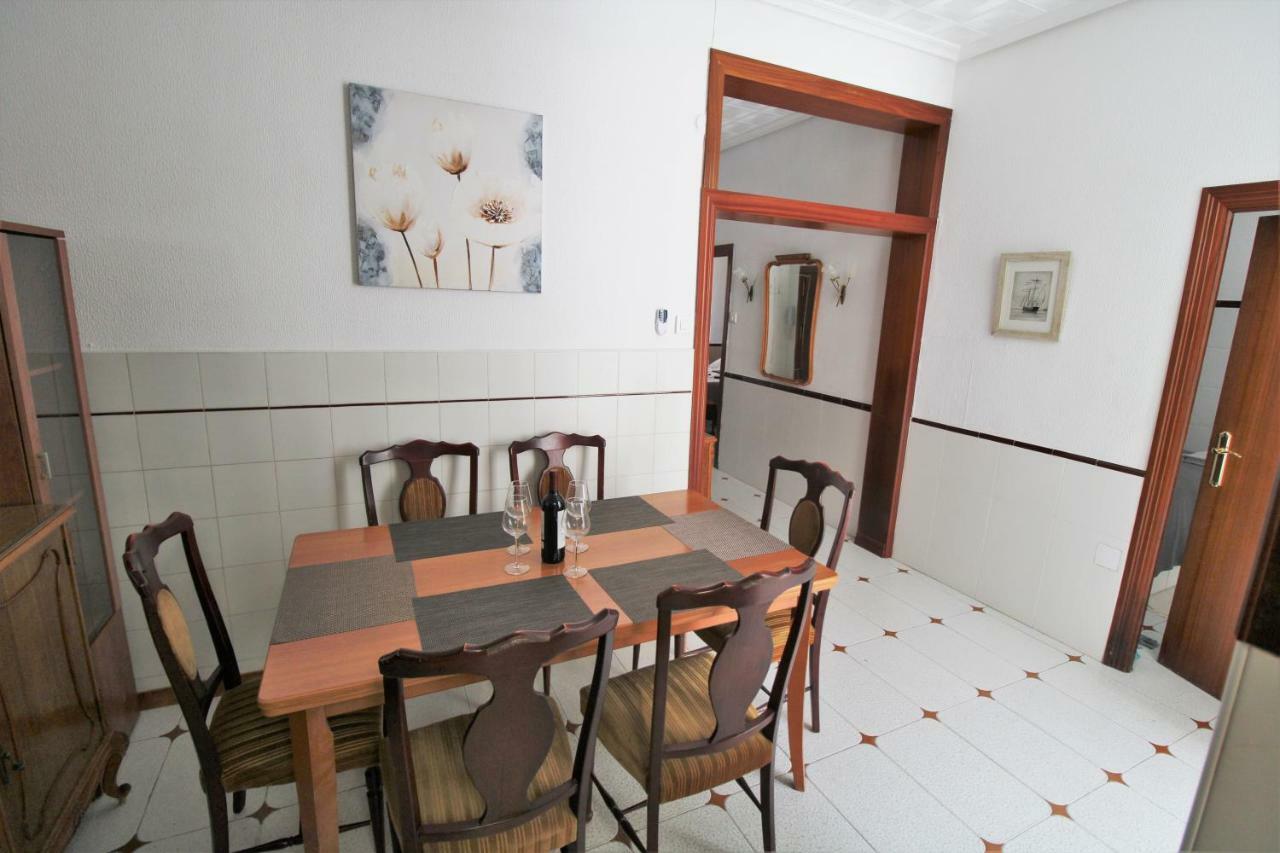 Apartamento Big With Unique Patio Near Santa Barbara Castle *