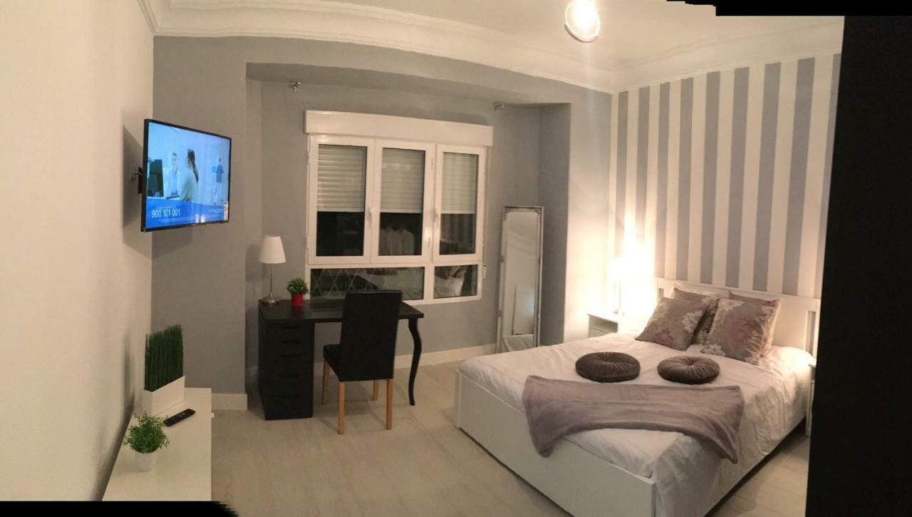 San Carlos Apartment
