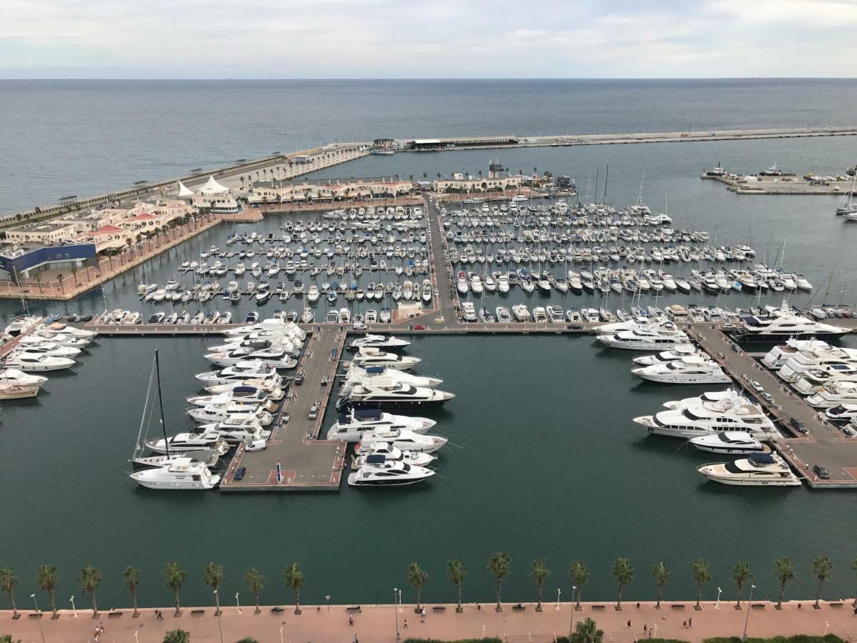 Sea View 29th Apts Downtown&beach Apartamento