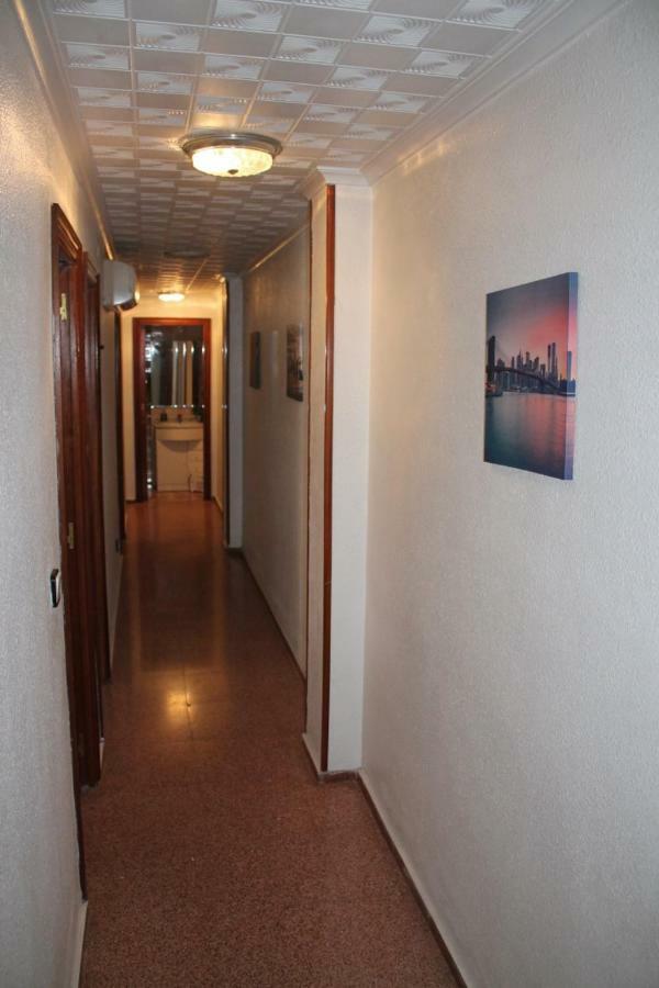Piso Grande Amplio Grandes Grupos 4 2 Baños, 4ac Y Wifi *