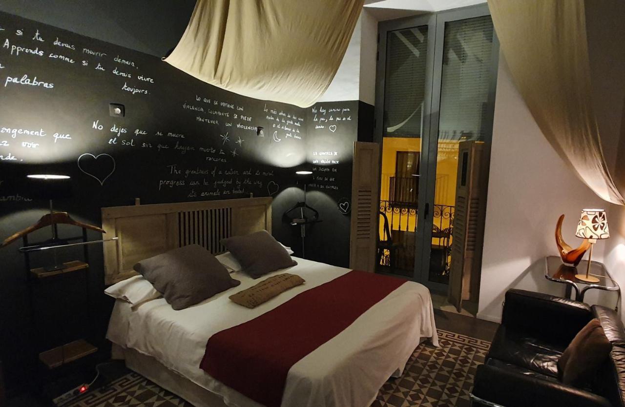Barrio Boutik Hostal Long Stays Hostel *