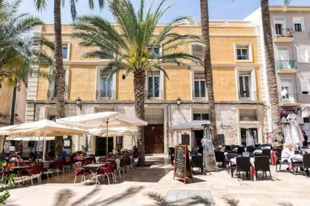 Apartment Magic Atico In The Heart Of The Old Town
