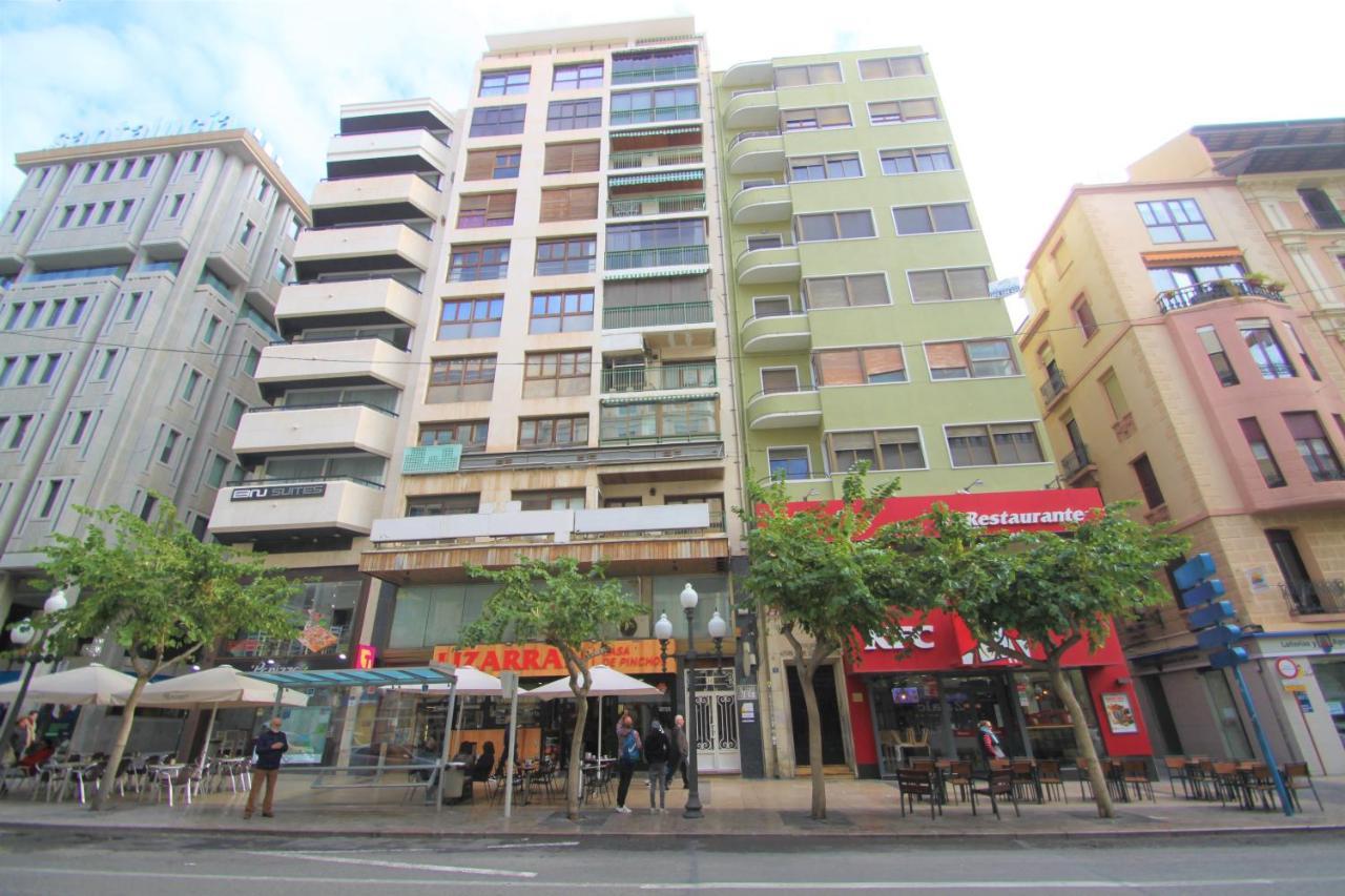 Apartment Casaturis Rambla Mendez Nunez En El Corazon De A109