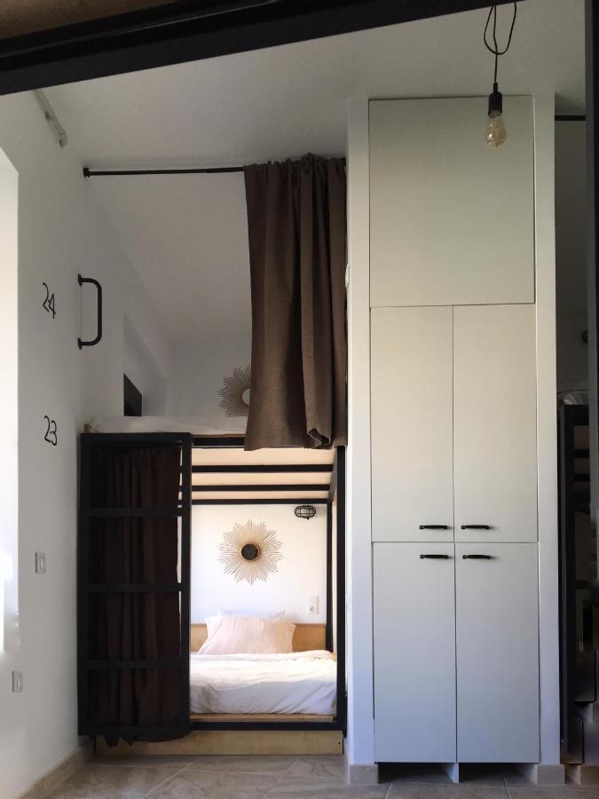 Numero Trece Hostal Alicante