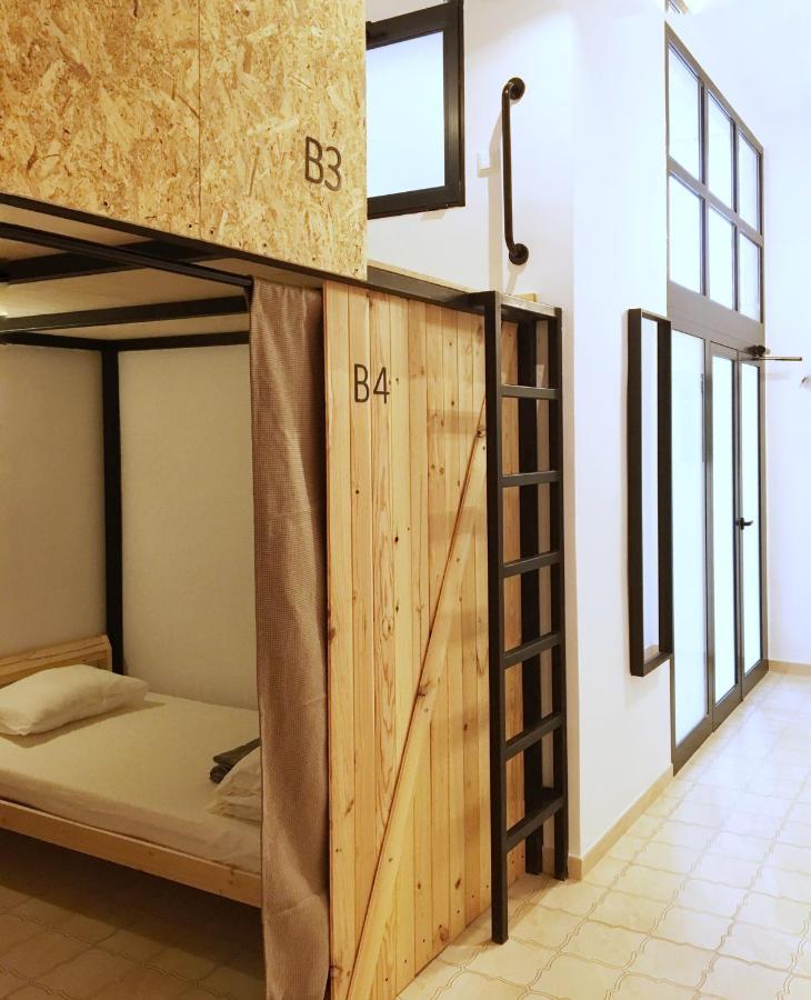 Numero Trece Hostal