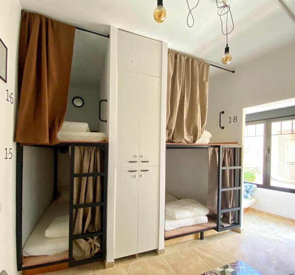 Numero Trece Hostal