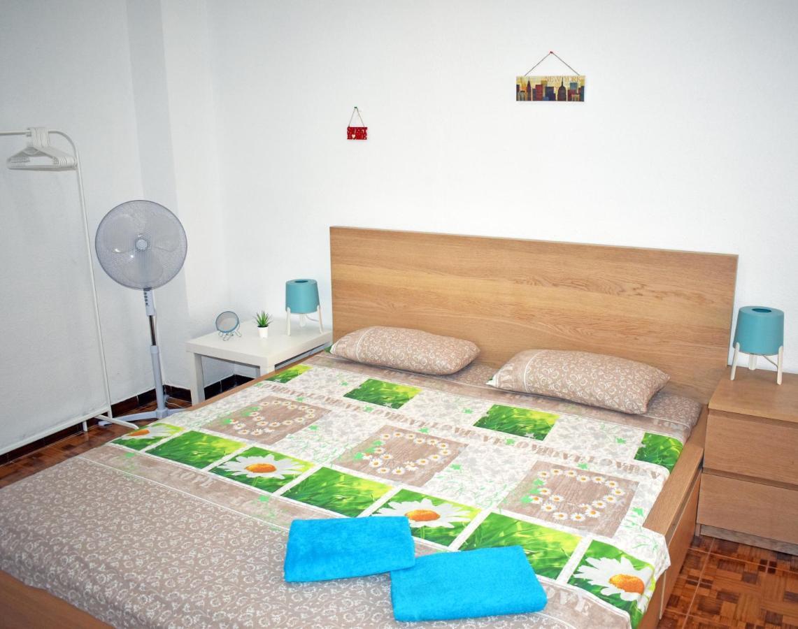 1 Private With A Window Near The Sea, Wifi * Alicante
