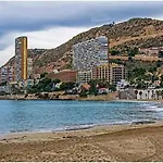 Habitacion doble,baño privado,en piso particular,urbanizacion completa y garage,en Albufereta,cerca del Puerto,Explanada y Castillo de Alicante