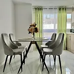 Central Alicante Apartment