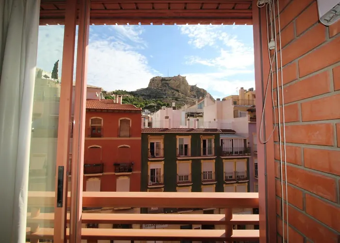 Castle Views. Terrace. Design Style. Ac. Wifi. Refurbished. Supercentric.