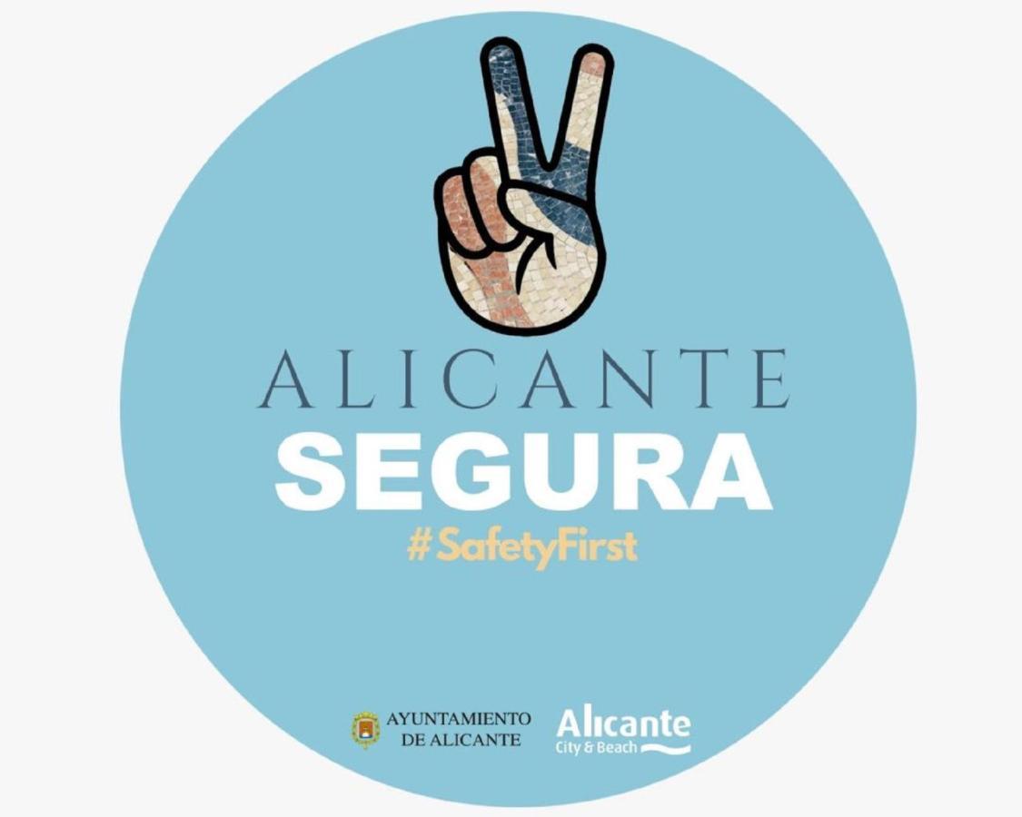 Bright Beach Apartment Alicante