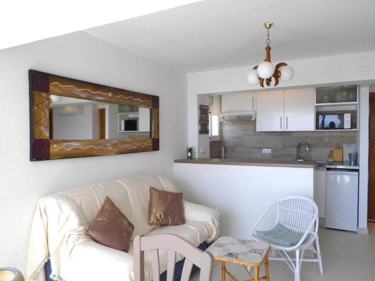 Bright Beach Apartment Alicante
