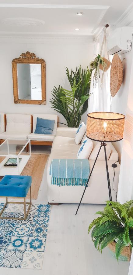 Lux Loft In Front Of The Port Apartment