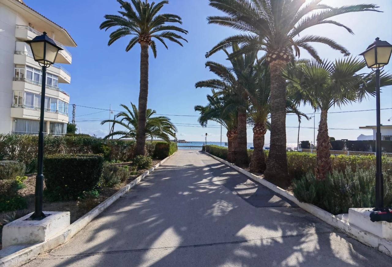Paradise By The Sea *