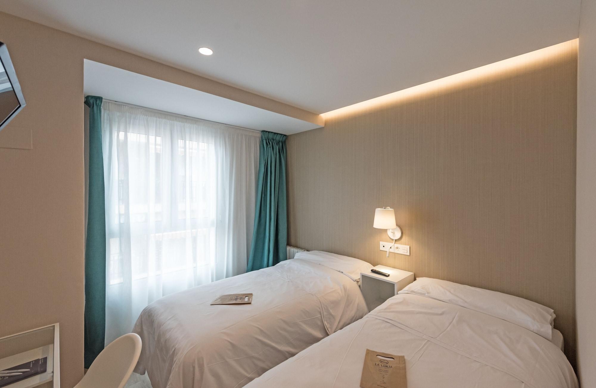 Hotel La Lonja 2*