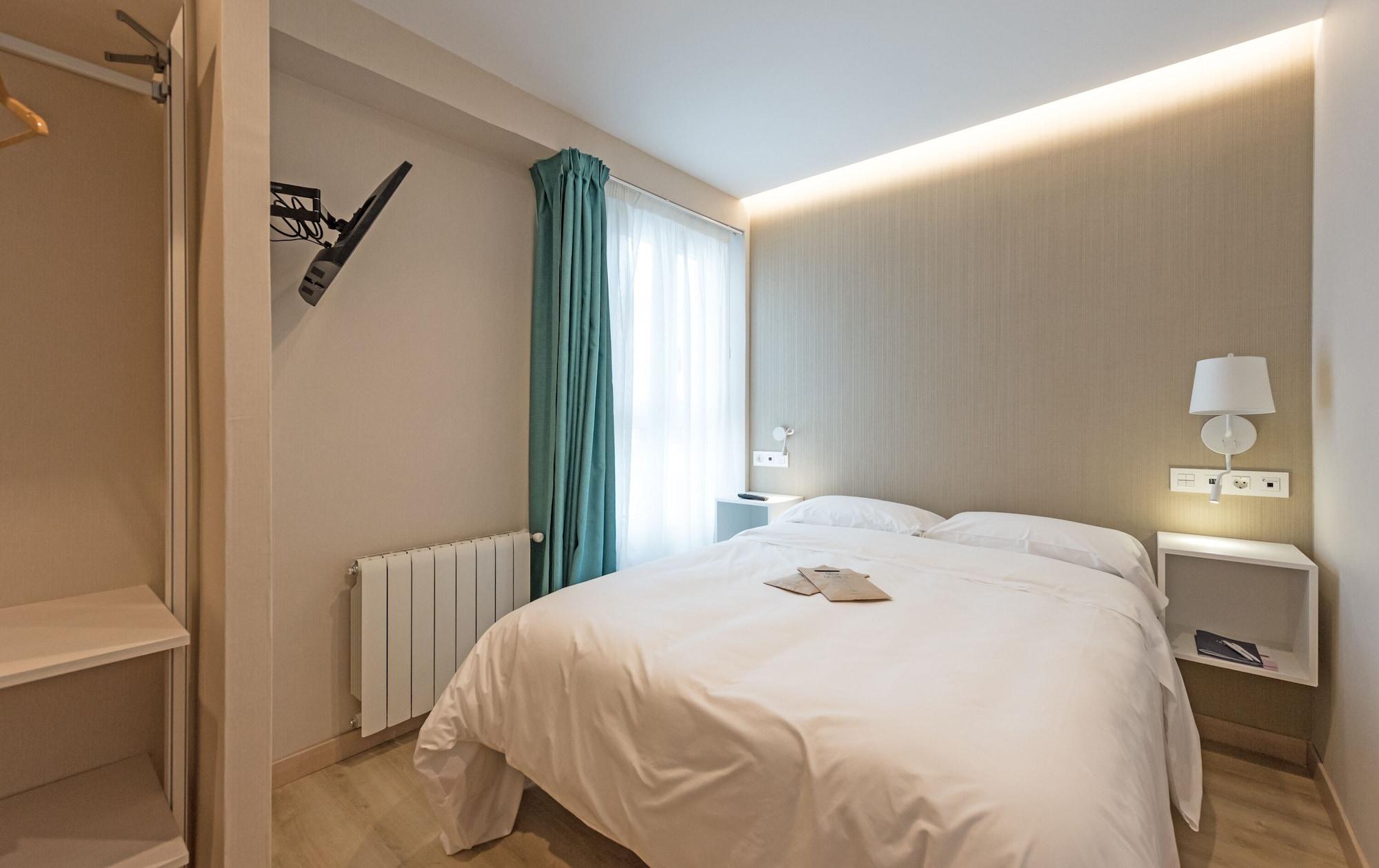 Hotel La Lonja 2*