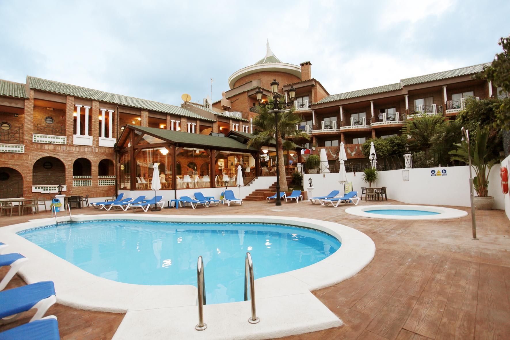 Boutique Calas De 4*