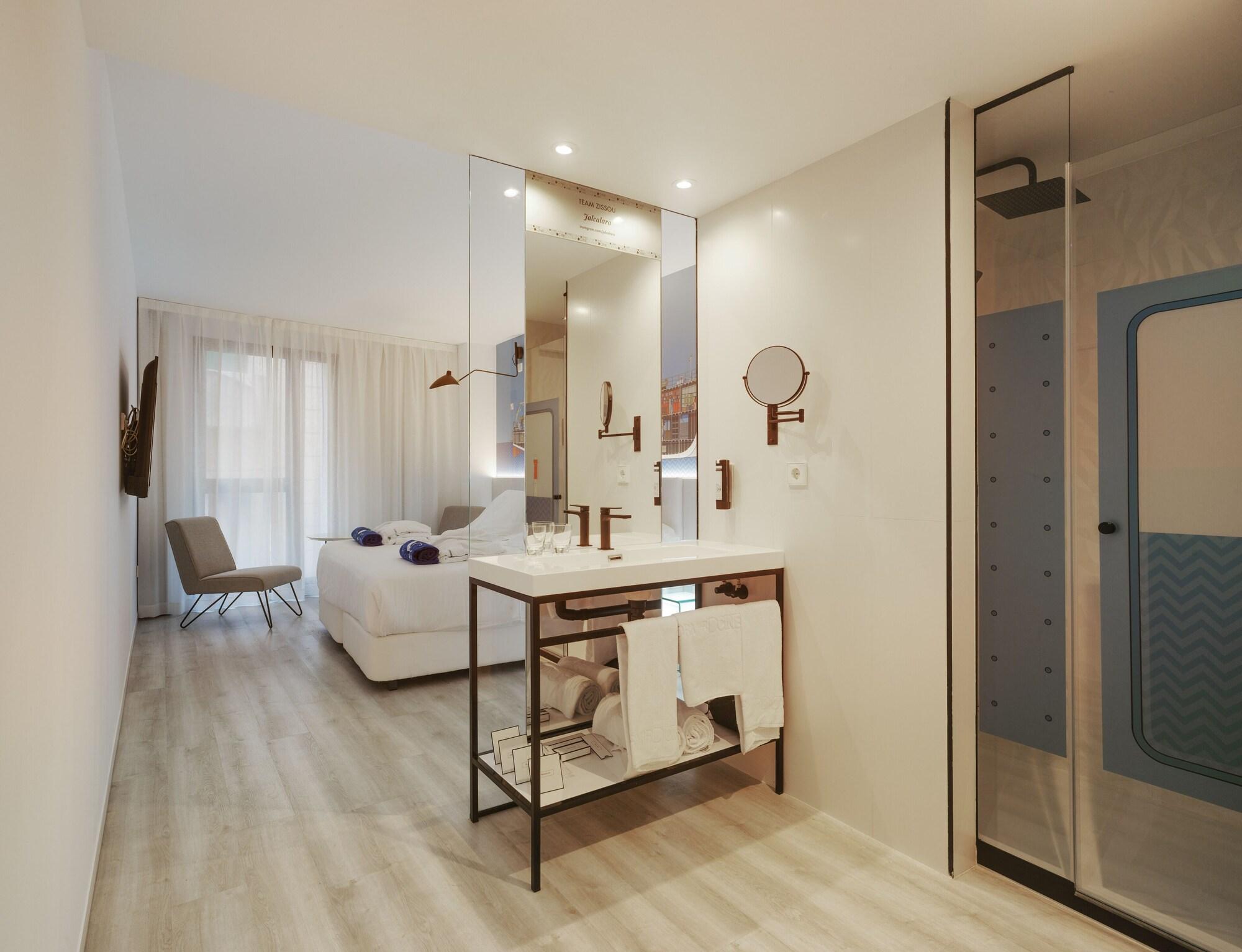 Hotel Dormirdcine 4*