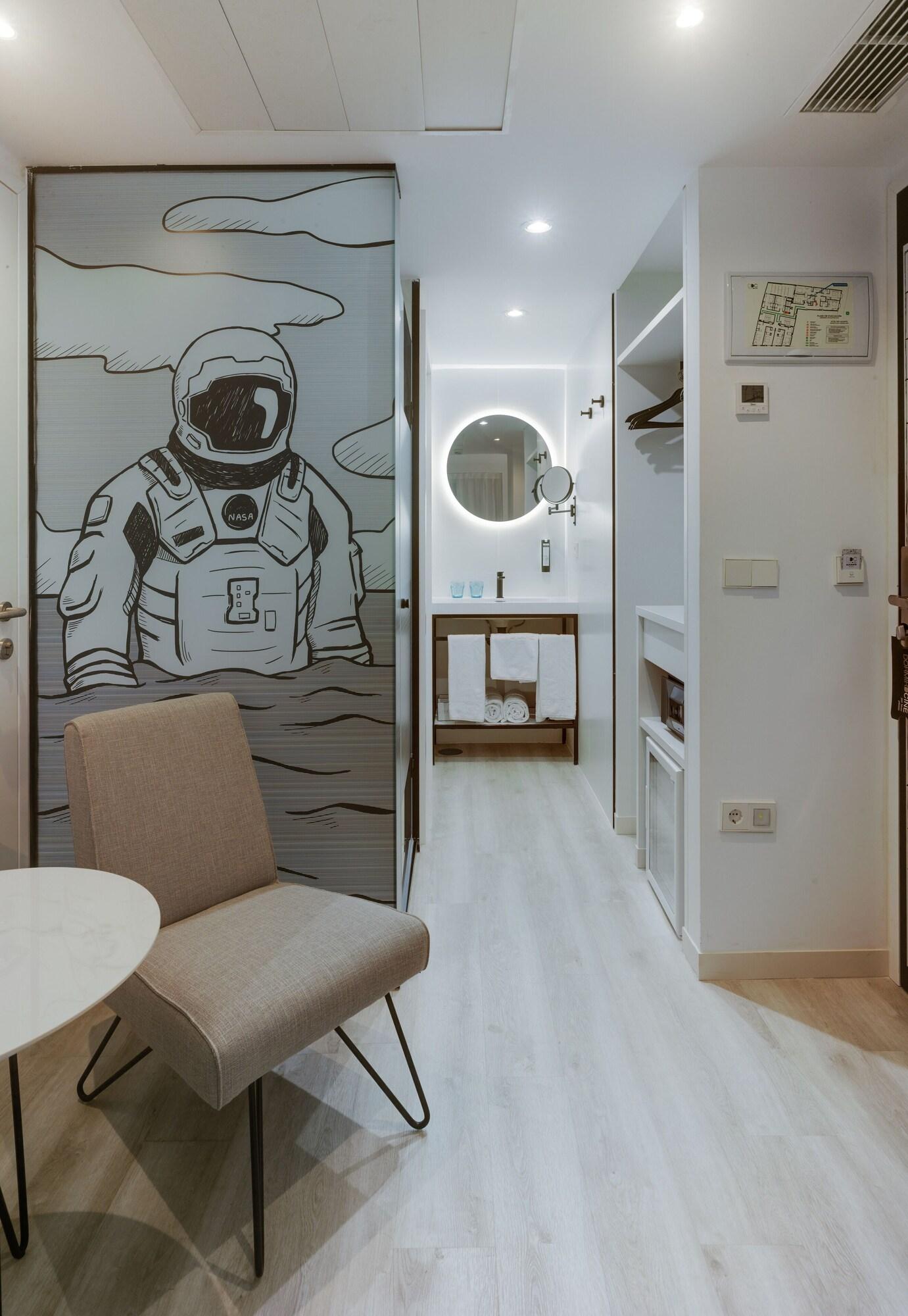 Dormirdcine Hotel 4*
