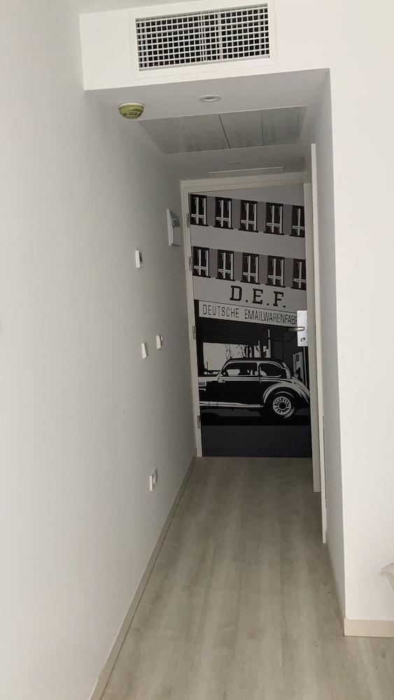 Dormirdcine Hotel