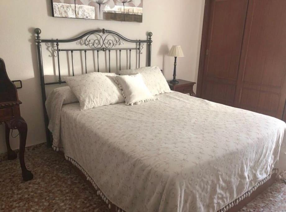 Bright Flat With View To The Castle And The Museum Apartamento