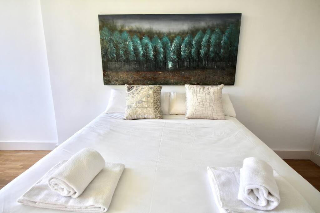 Apartamento Con Gran Urbanizacion Y Piscina *