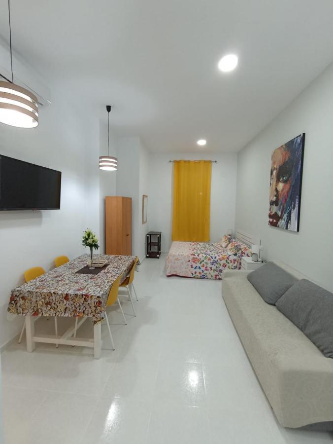 Unique Apartamento *