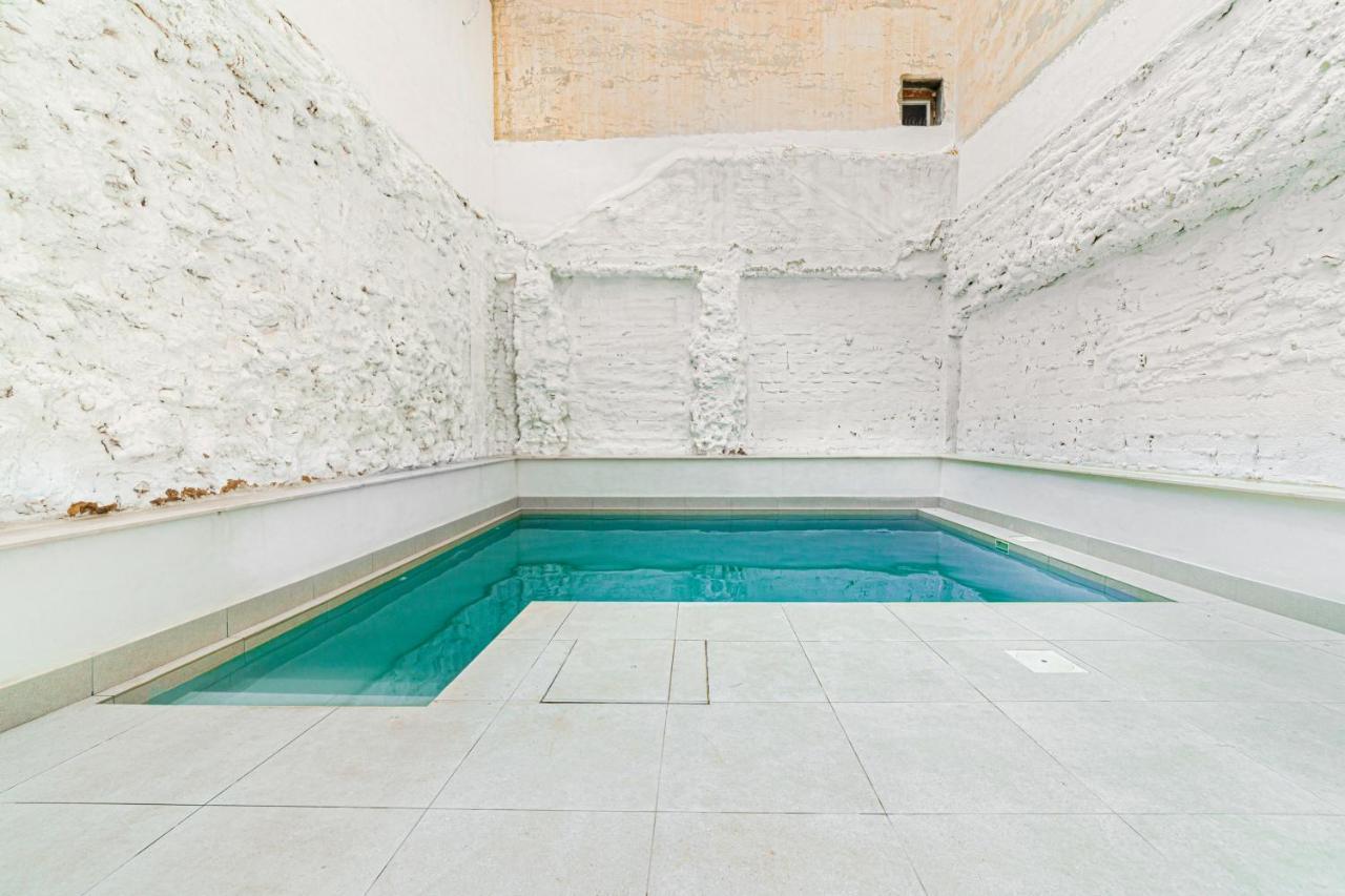 Breton 17 Apartment *