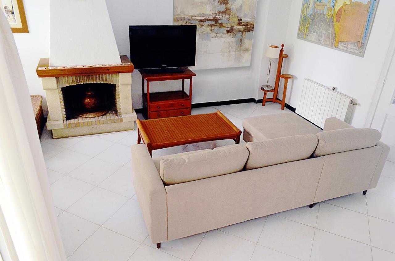 La Casa Alegre Holiday home *