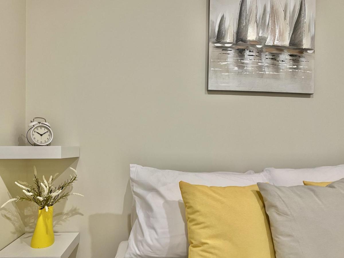 Cozy San Cristobal In Heart Of Apartamento