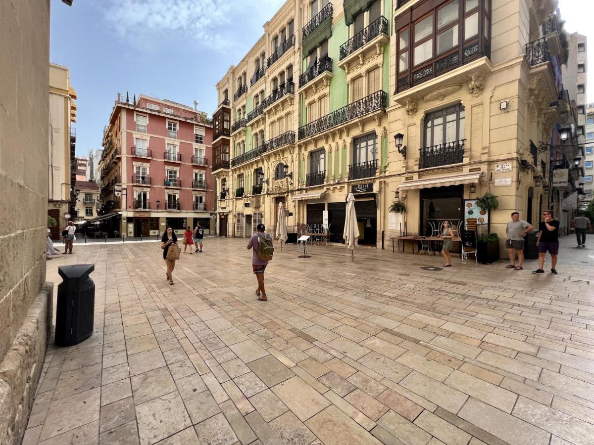 Cozy San Cristobal In Heart Of Alicante
