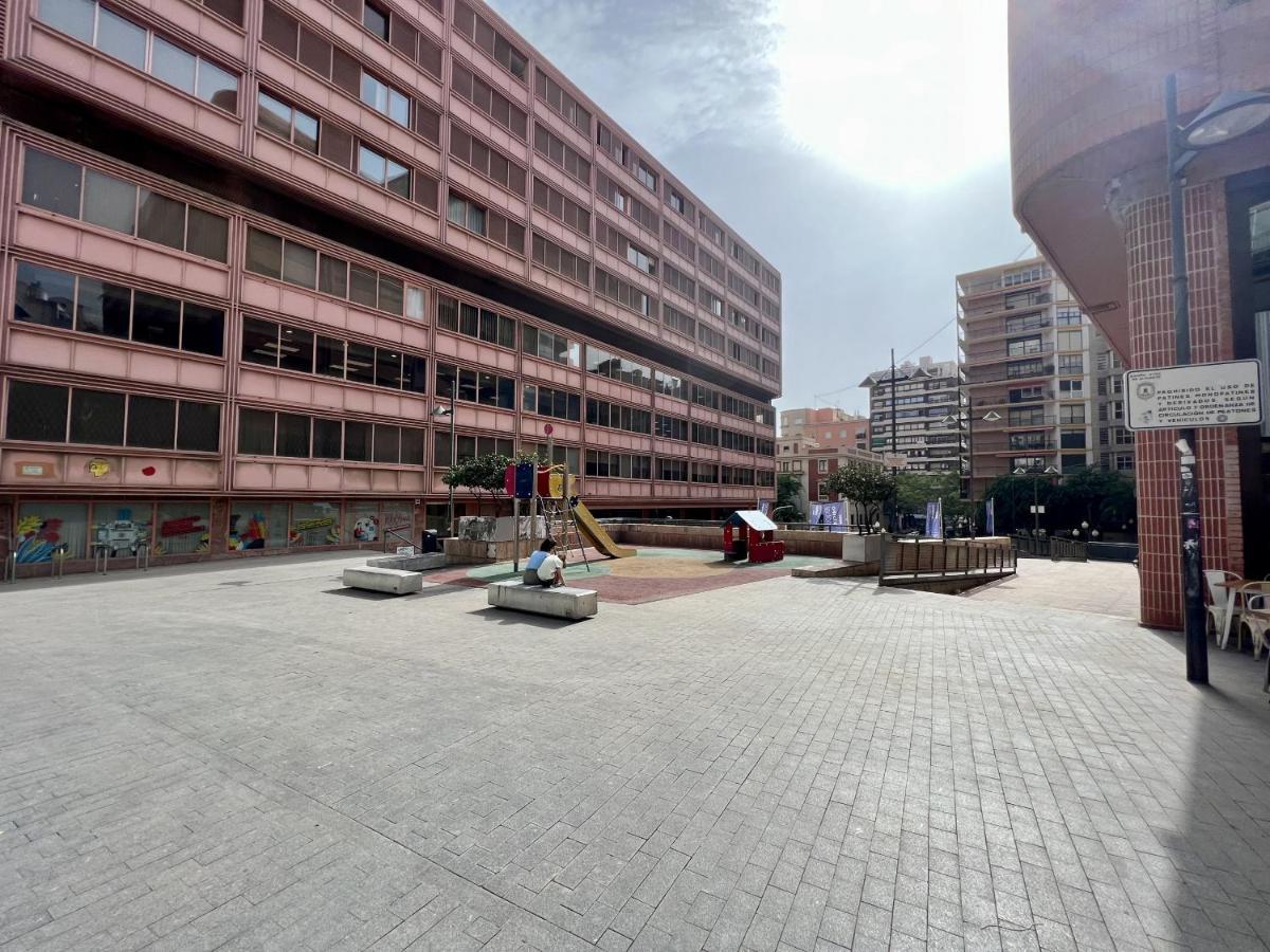 Cozy San Cristobal In Heart Of Apartamento