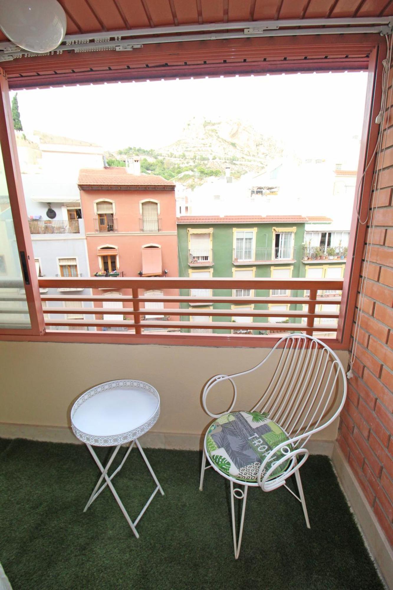 Castle Views. Terrace. Design Style. Ac. Wifi. Refurbished. Supercentric. Apartment Alicante