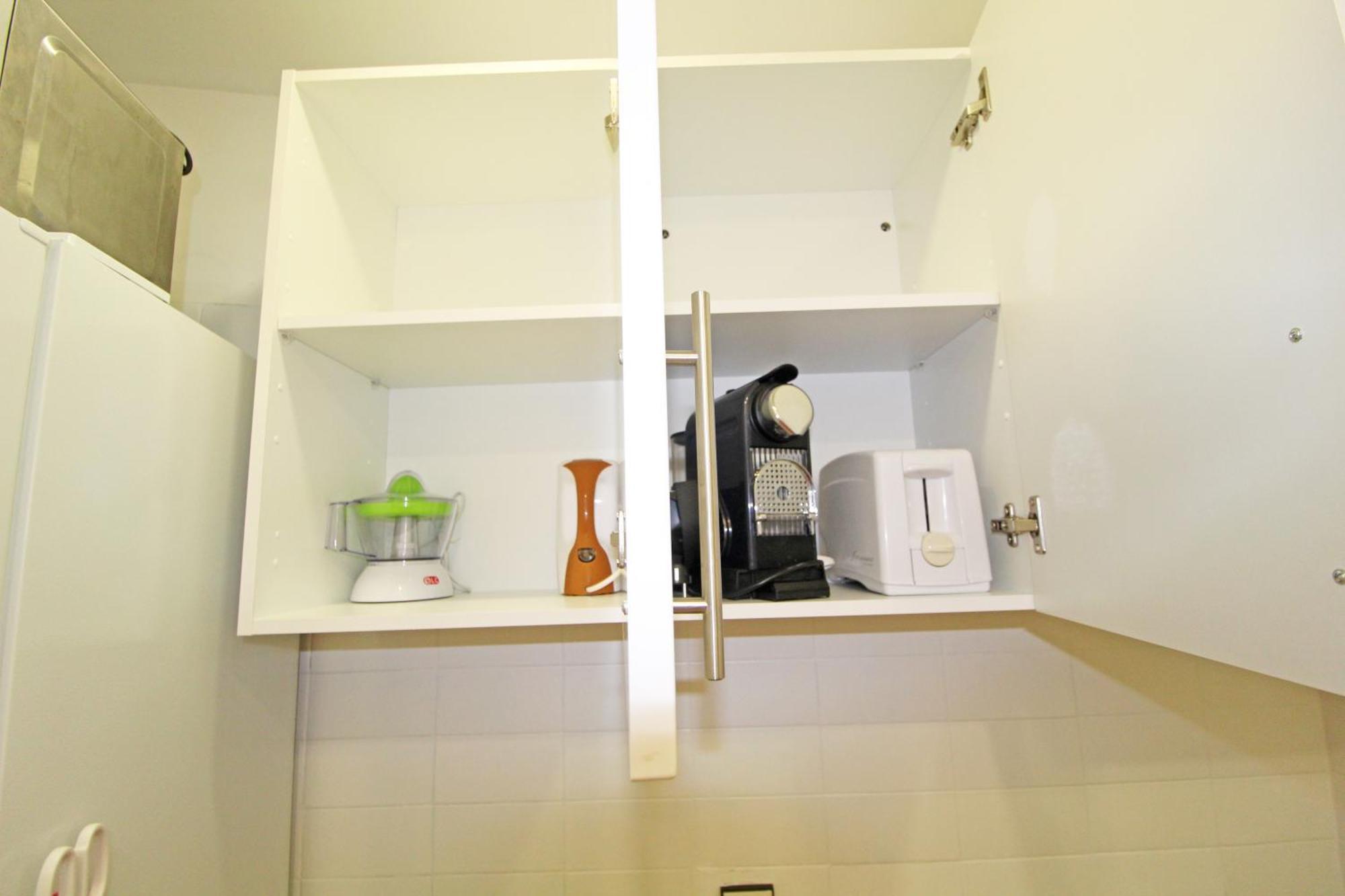 Apartment Castle Views. Terrace. Design Style. Ac. Wifi. Refurbished. Supercentric. Alicante