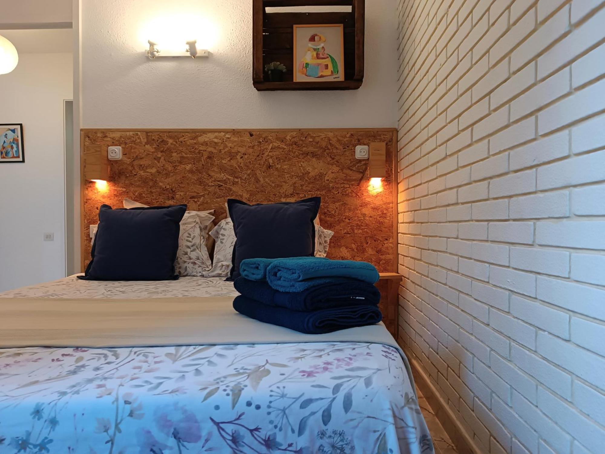 En La Playa - Alicante, Costa Blanca - Olivos Apartamento