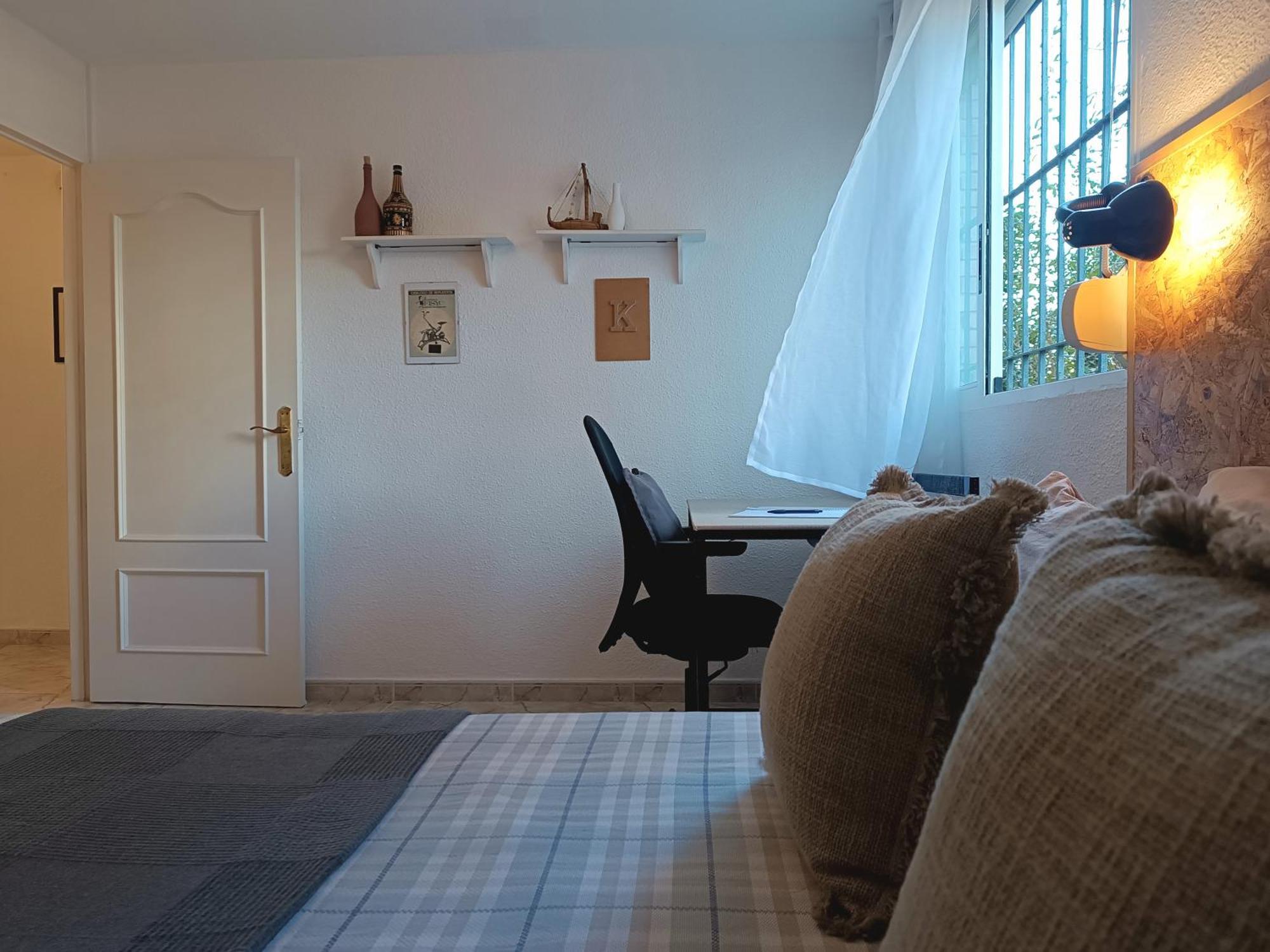 Apartamento En La Playa - Alicante, Costa Blanca - Olivos Alicante