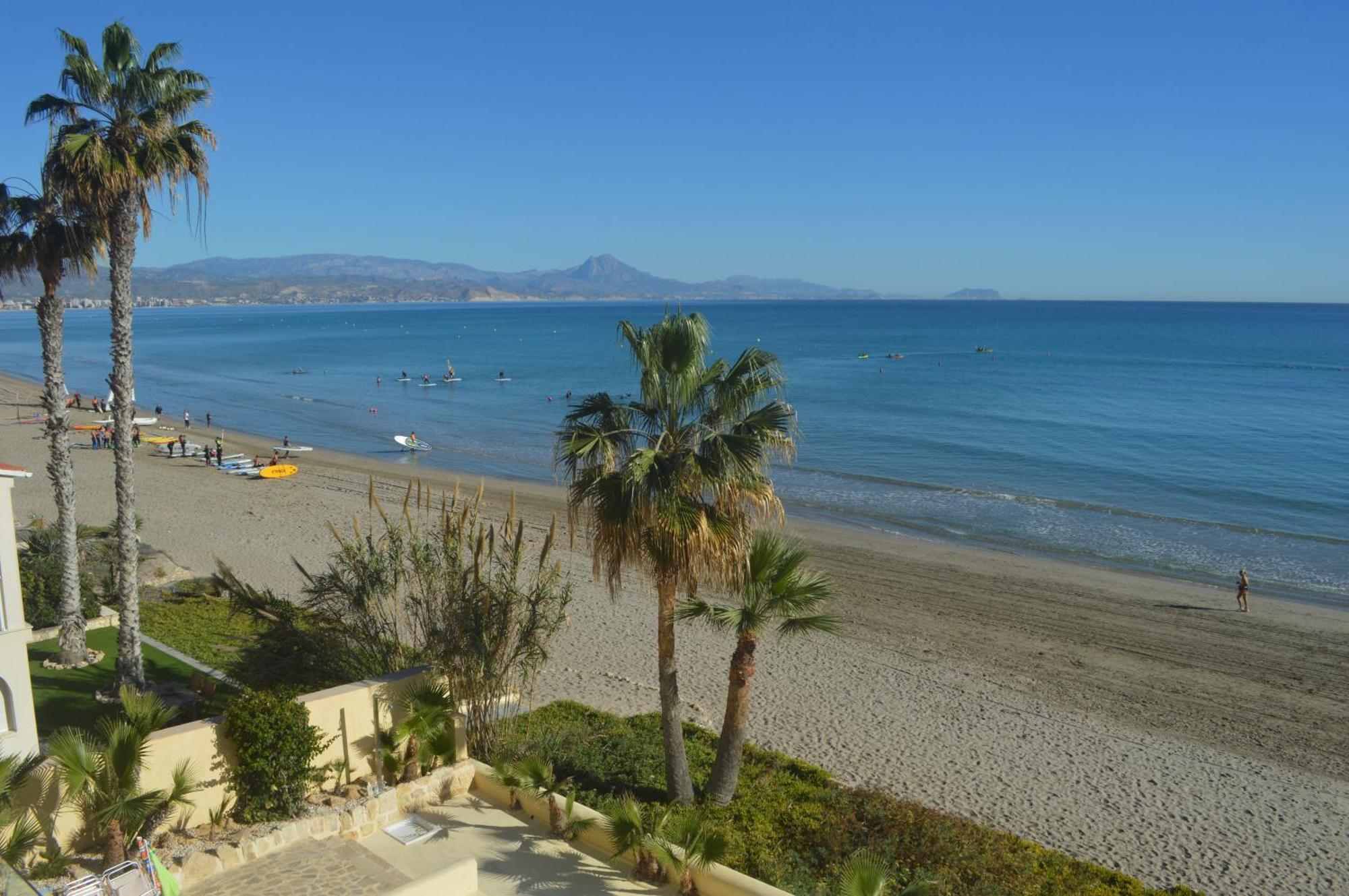 Excepcional Loft A Pie De Playa En Roquetes Apartment