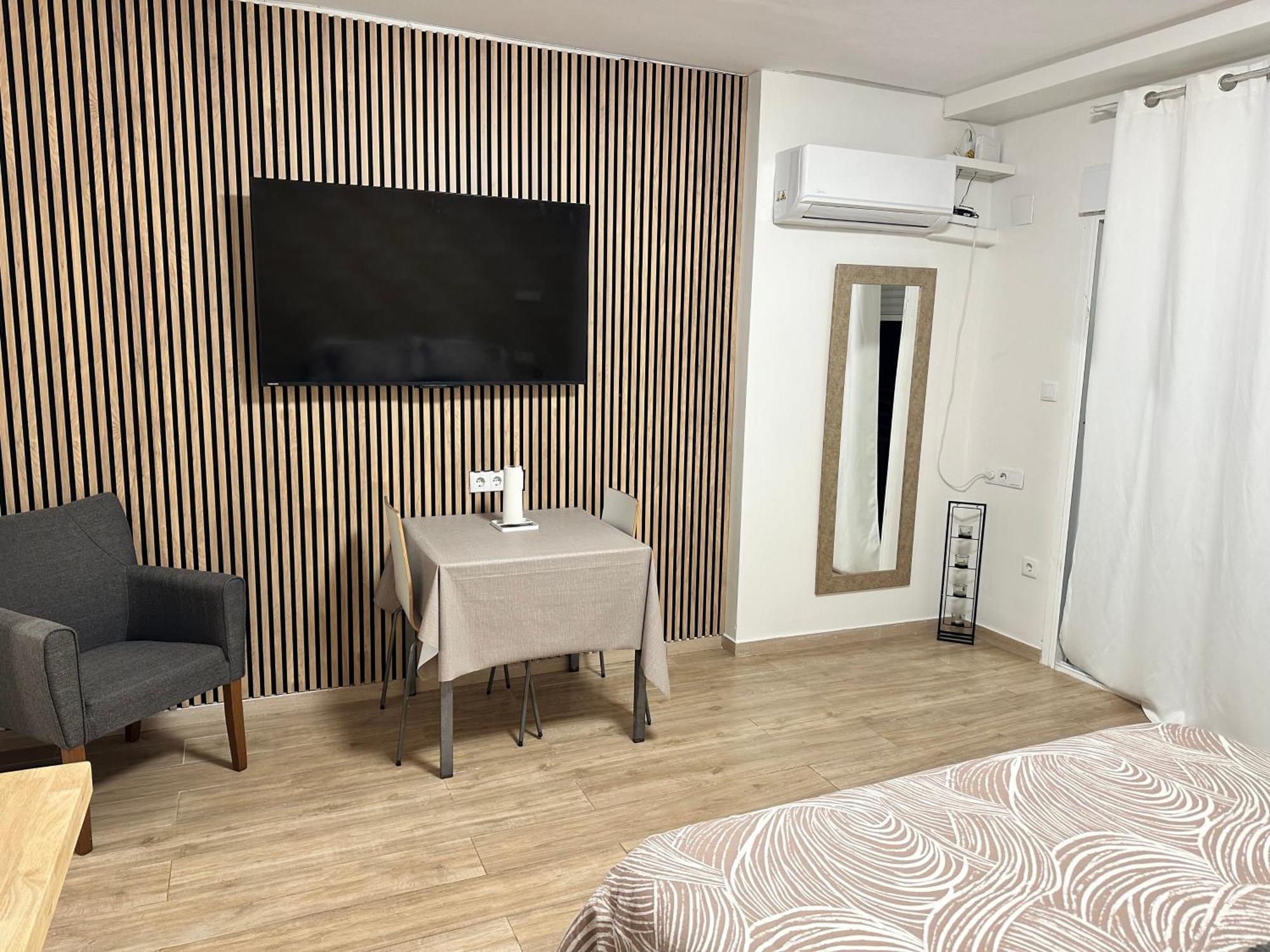 Aparthotel Estudio Dreams Alicante