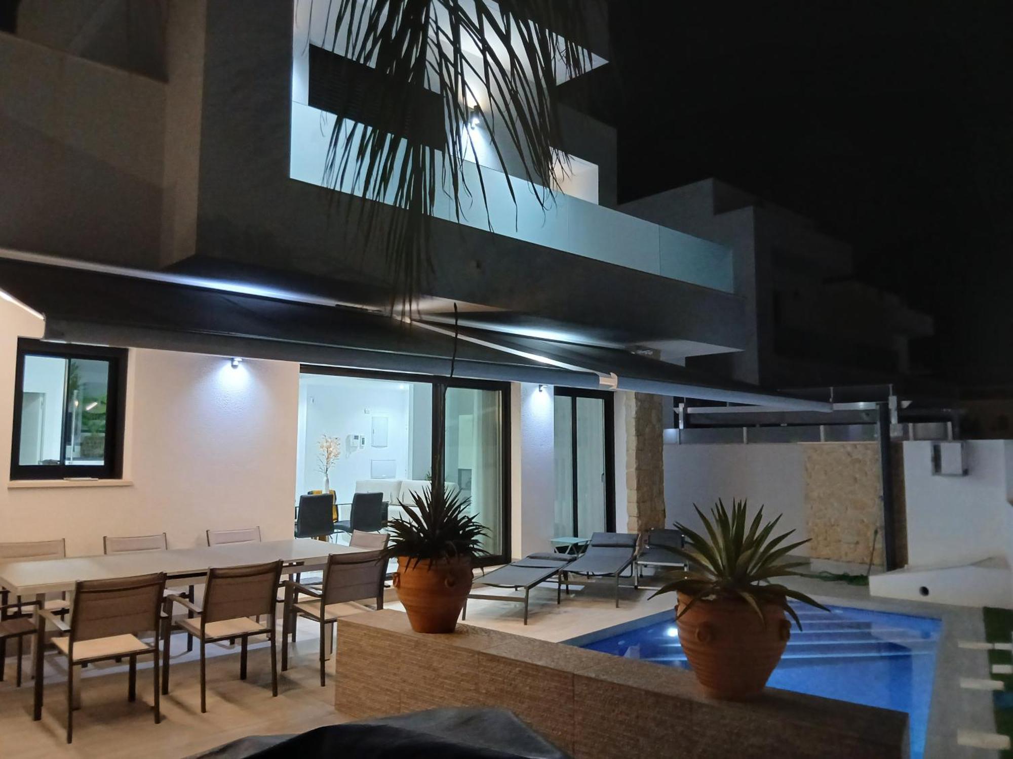 La Herrada 03187 Montesinos Villa Alicante