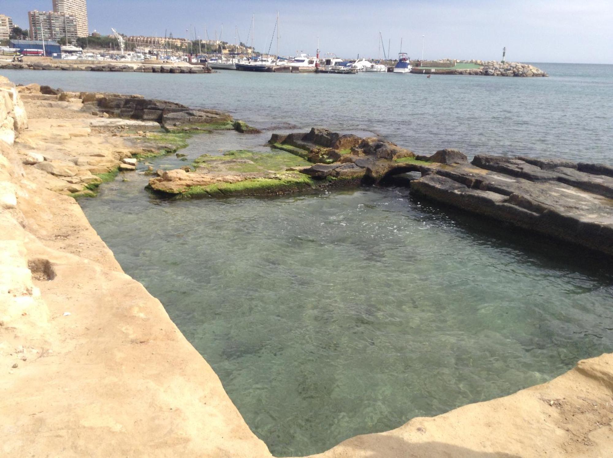En La Playa - Alicante, Costa Blanca - Olivos Apartamento