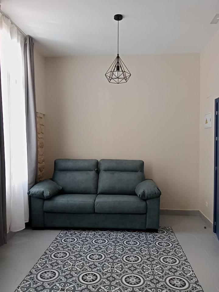 Apartment Arena
