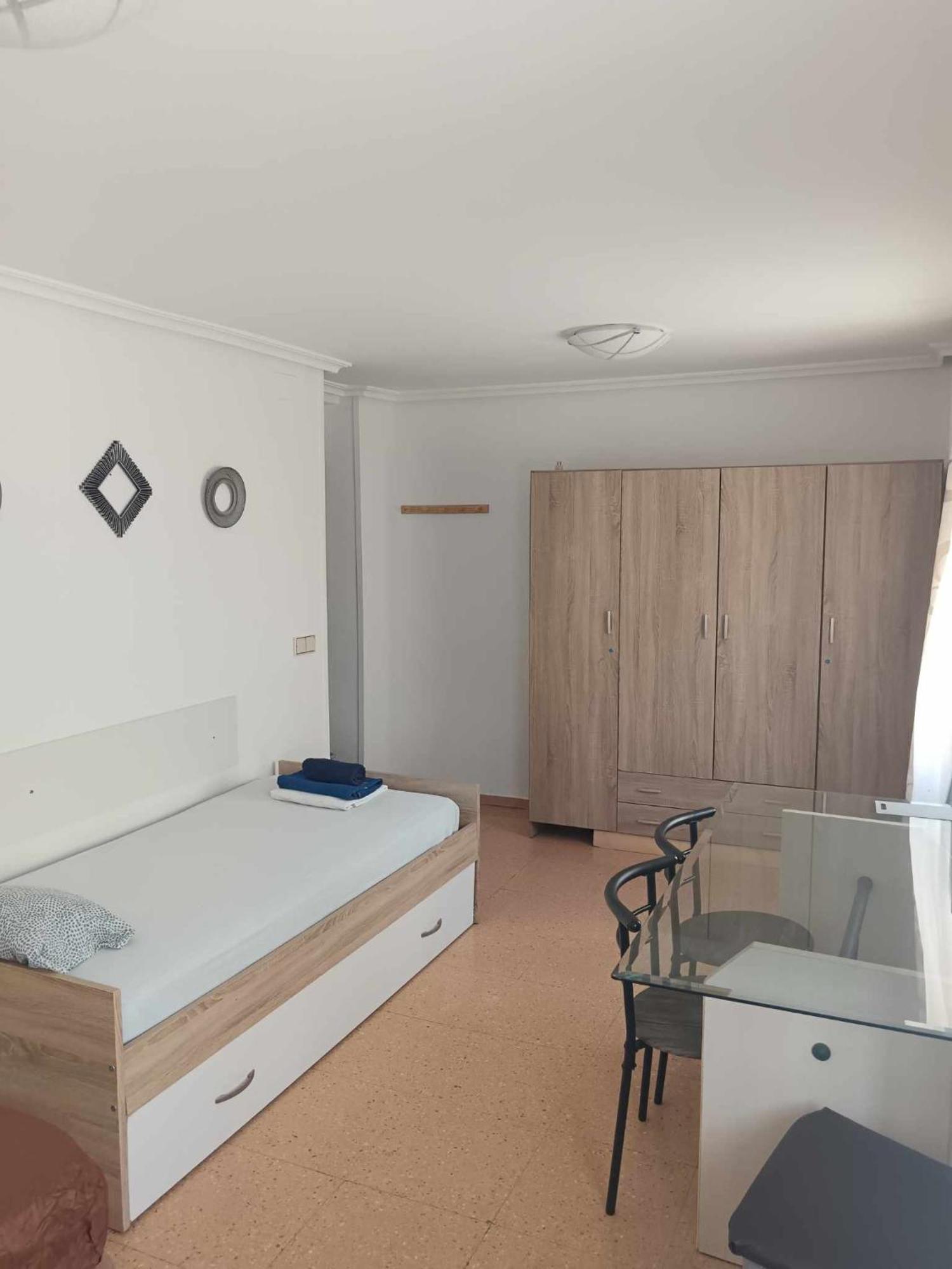 56-habitacion Del Piso Homestay