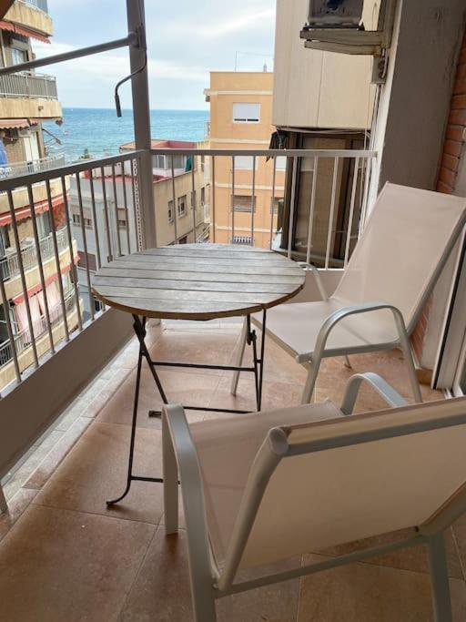 Coastal Charm In Apartment