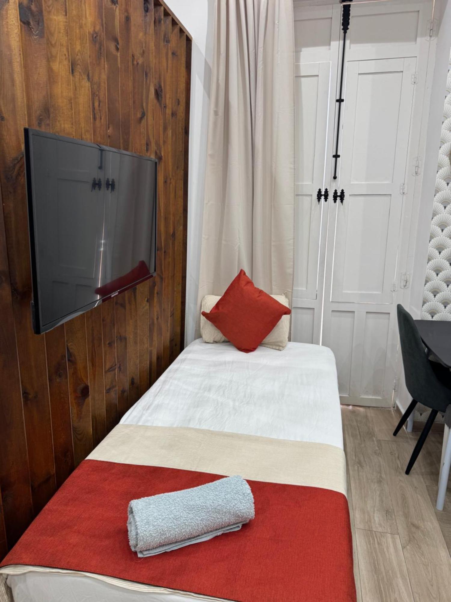 Luxury Near The And Downtown Centrum 8 * Alicante