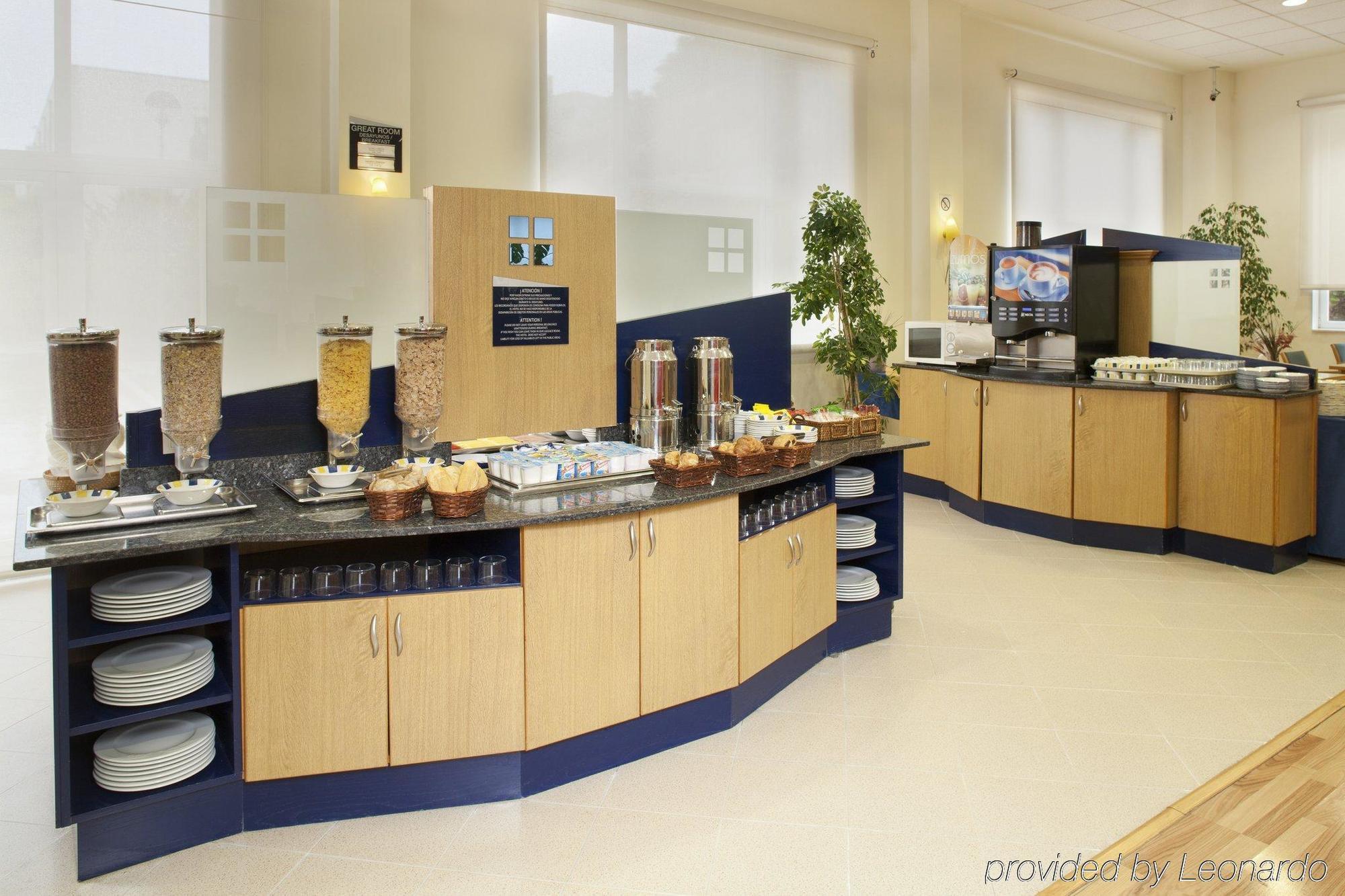 B&B Hotel Alicante Hotel 3*
