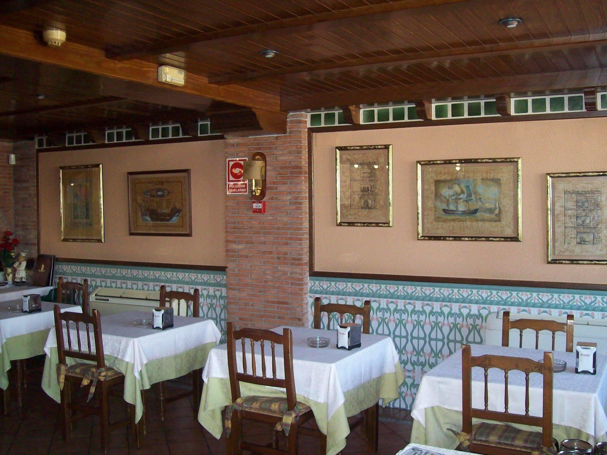Boutique Calas De 4*