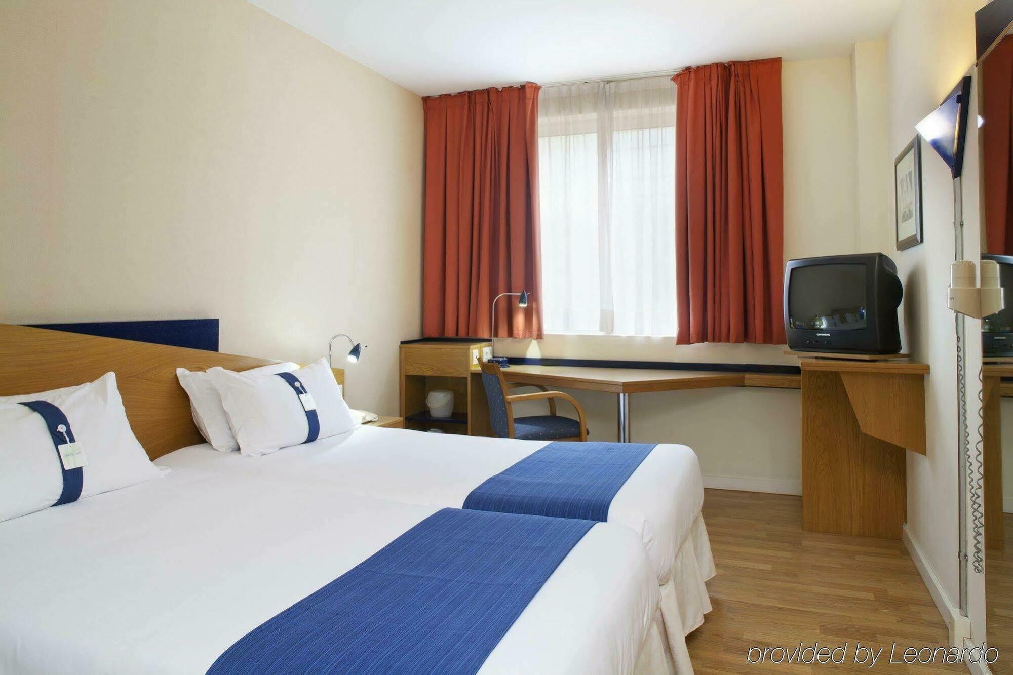 B&B Hotel Alicante 3*