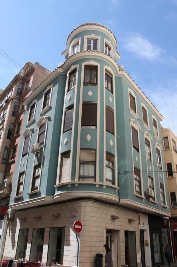 Apartamento áticoteatro27 *