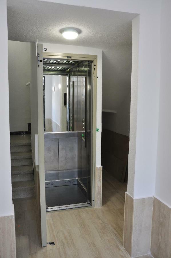 Alenia Apartment
